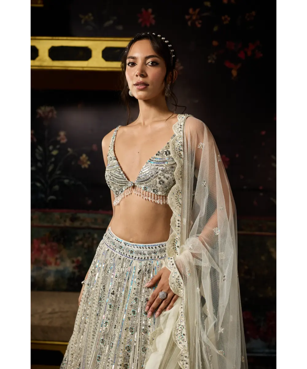 DIYARAJVVIR - IVORY FULLY EMBROIDERED SCALLOP LEHENGA SET